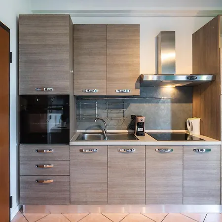 Loft Liana * ペスキエーラ・デル・ガルダ